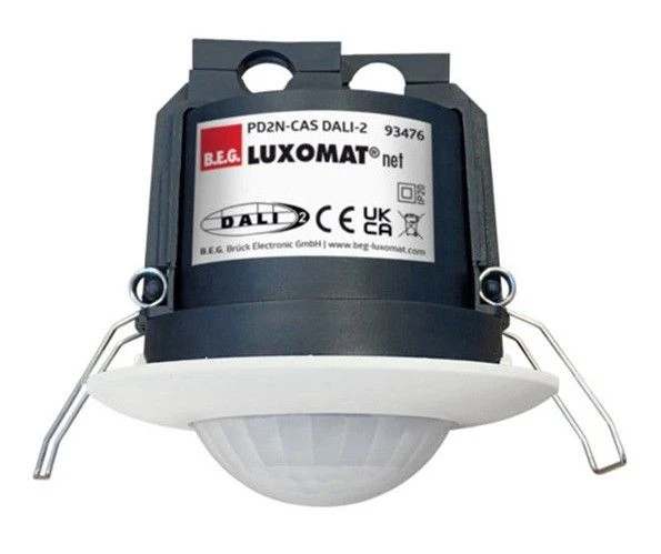PD2N-CAS DALI-2 Casambi sensor (Ø10m) fra LUXOMAT med monteringsbeslag, vist forfra på produktside.