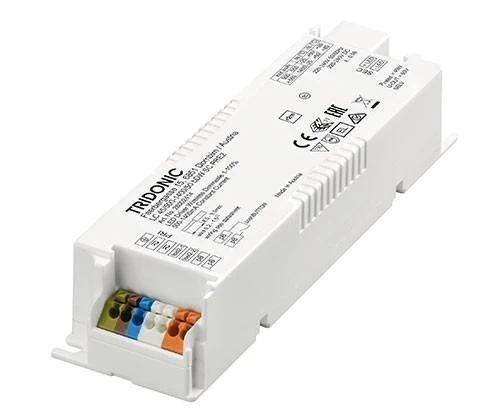 Tridonic LC45W 500-1400mA Casambi driver til Toledo LED panel, set fra siden med tilslutningsklemmer.